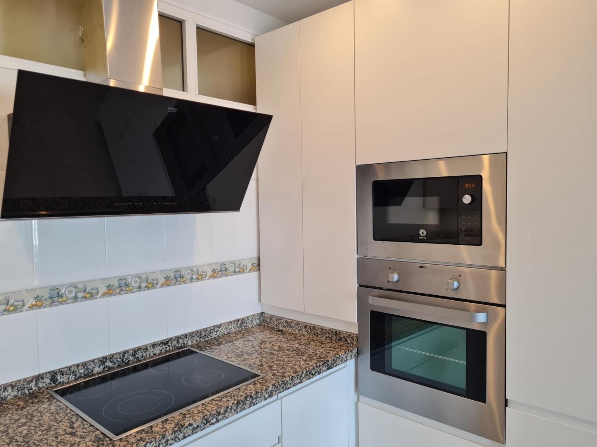 Fuengirola. Bonito Apartamento En Paseo Maritimo. Espectaculares Vistas Al Mar. Primera Linea Экстерьер фото