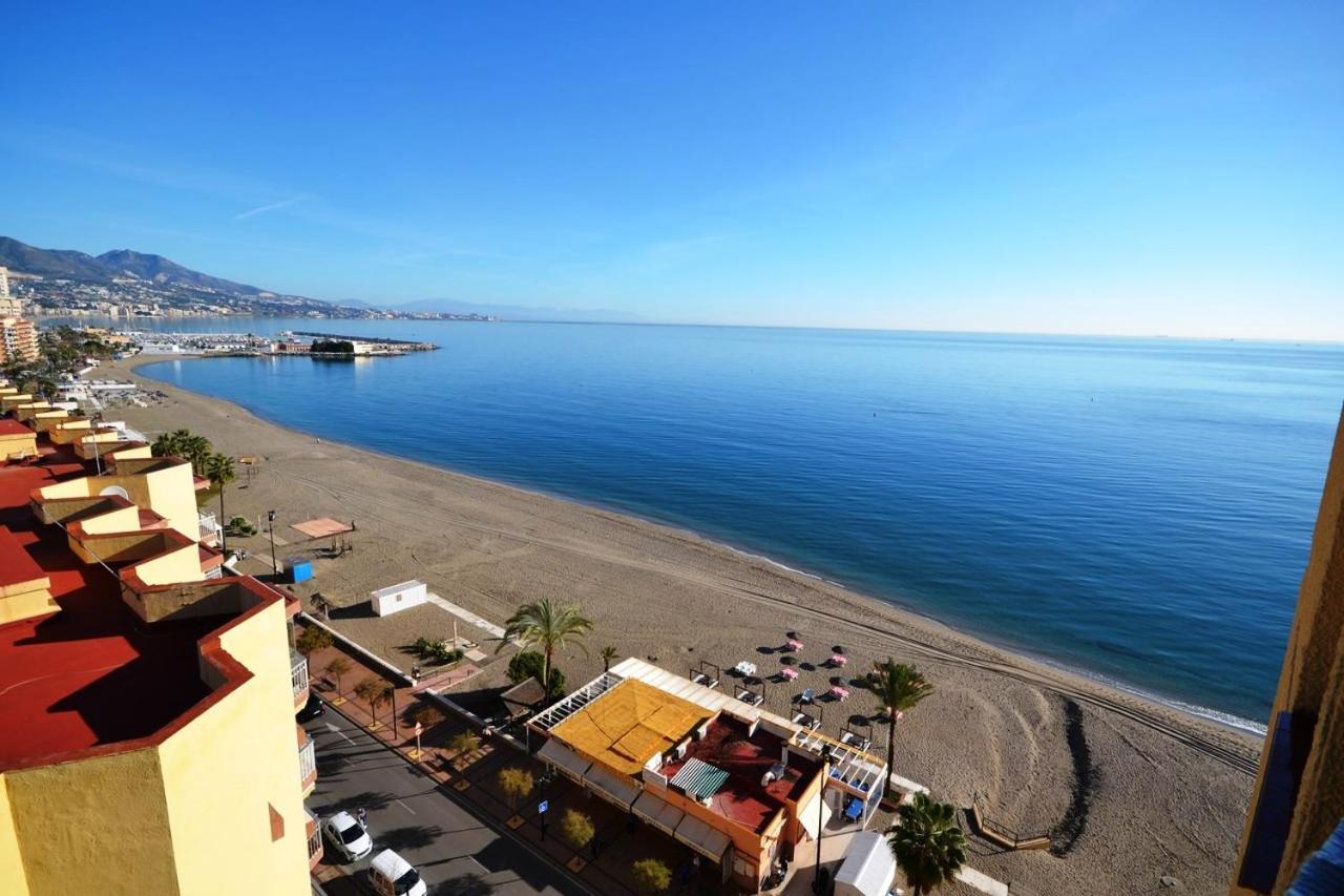 Fuengirola. Bonito Apartamento En Paseo Maritimo. Espectaculares Vistas Al Mar. Primera Linea Экстерьер фото